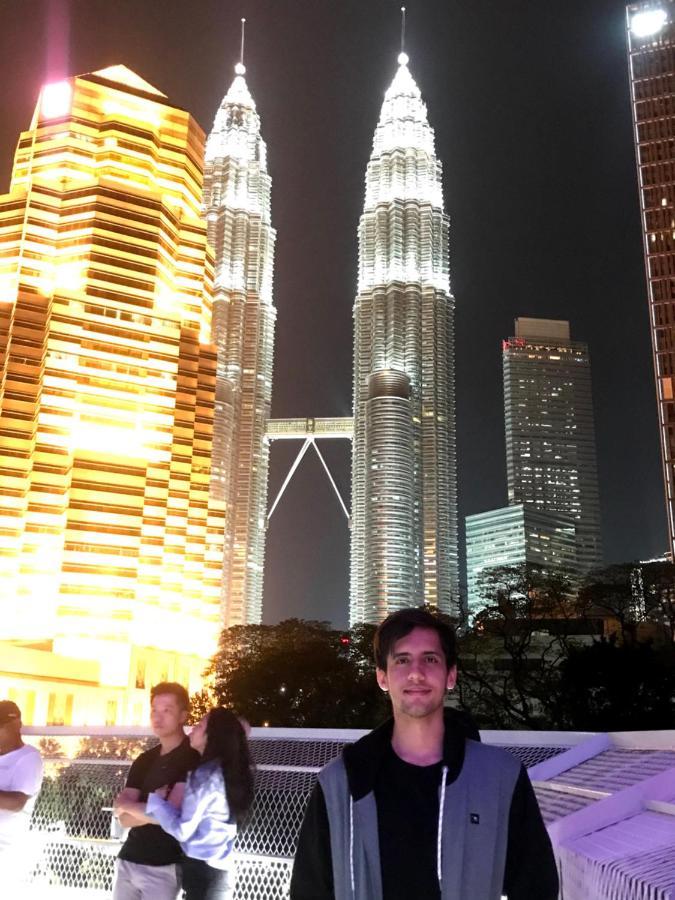 Klcc Legasi Direct View With A Superking Bed At A 3-Bedroom Premium Unit Kuala Lumpur Exterior photo